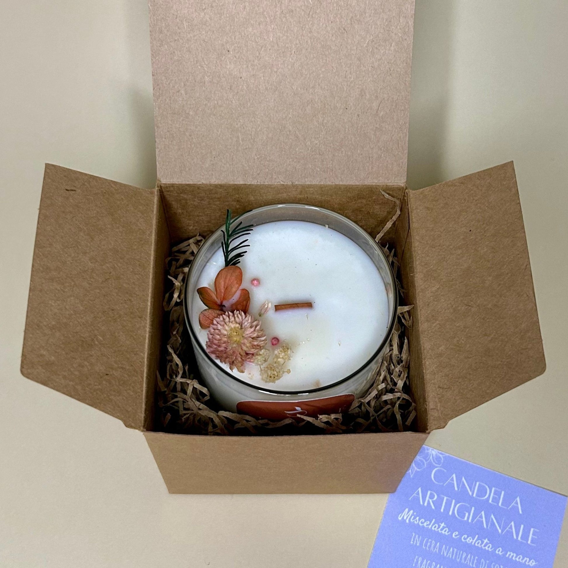 Candela Artigianale Arancia e Cannella Interno