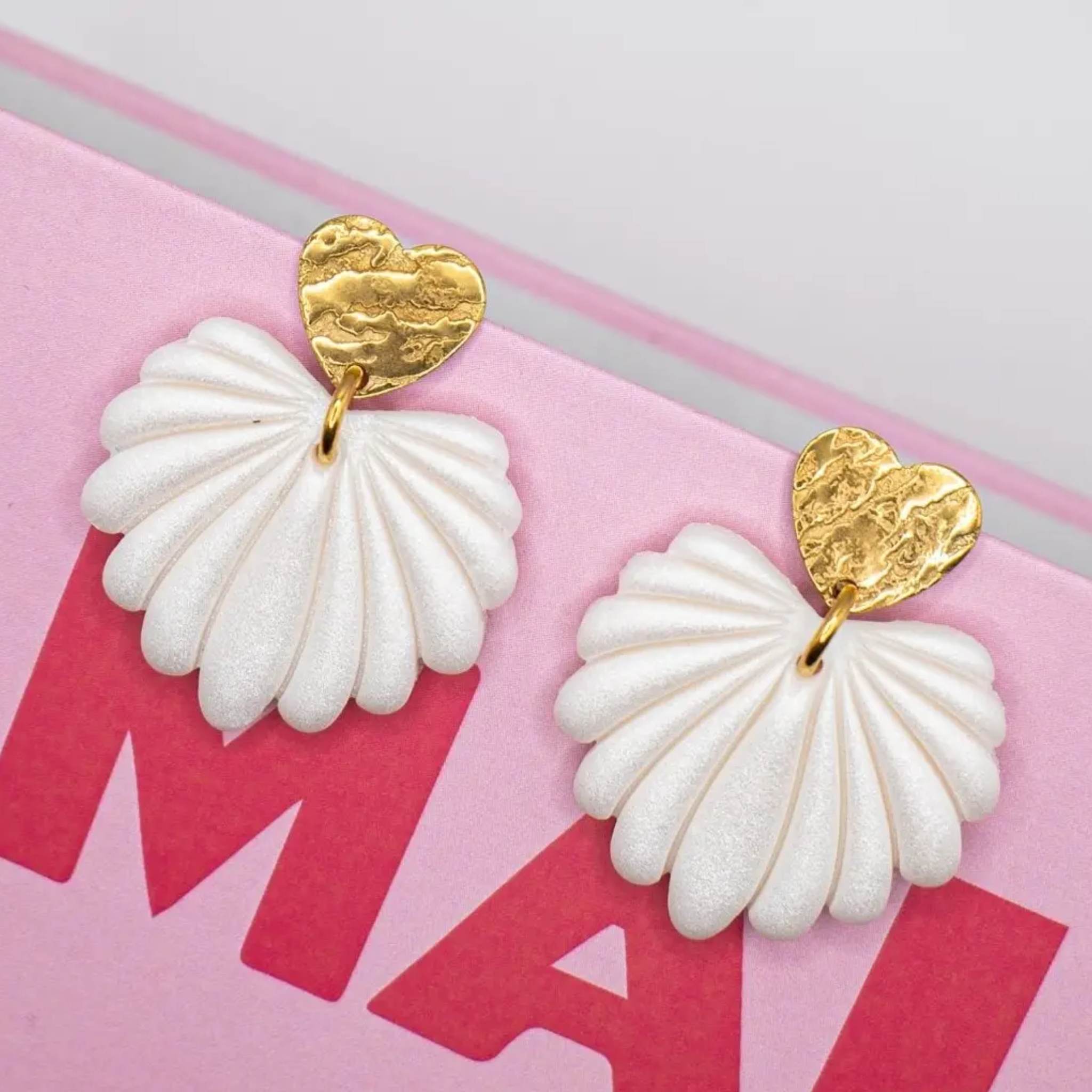 ALICE MINI WHITE - Orecchini cuore artigianali