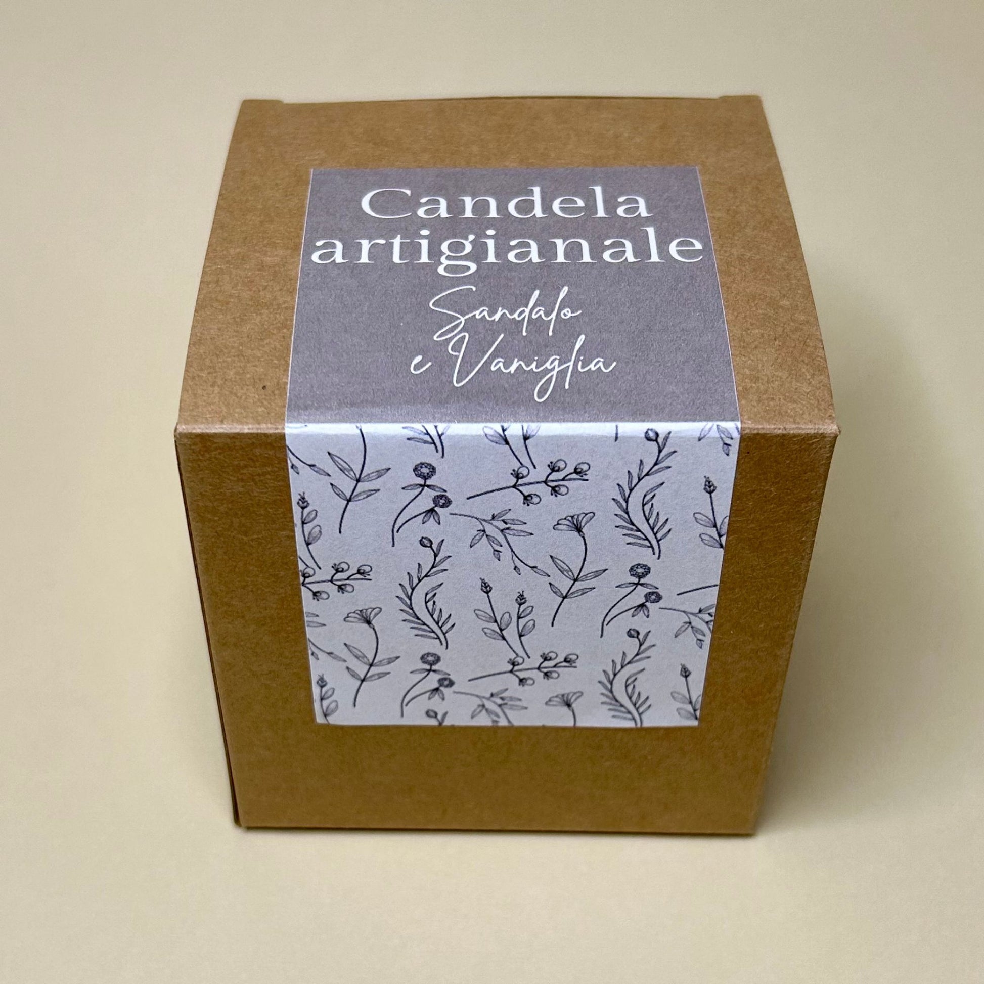 Candela Artigianale Sandalo e Vaniglia Esterno