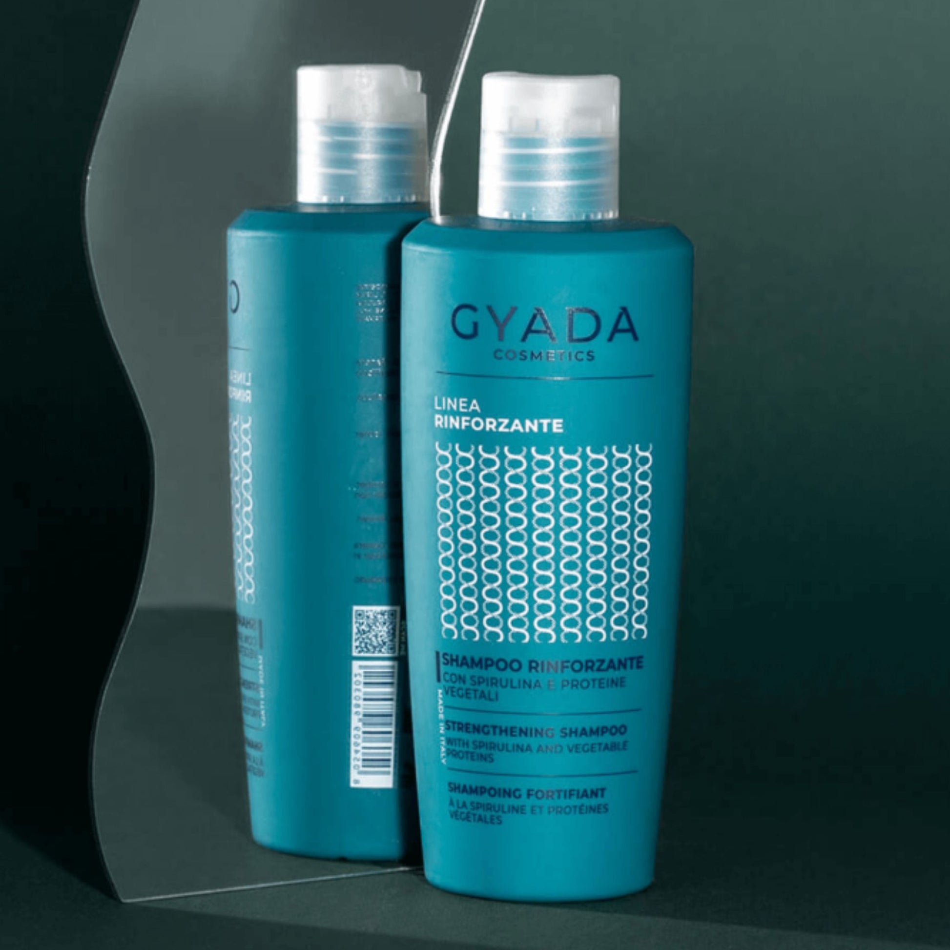 Shampoo Rinforzante con Spirulina
